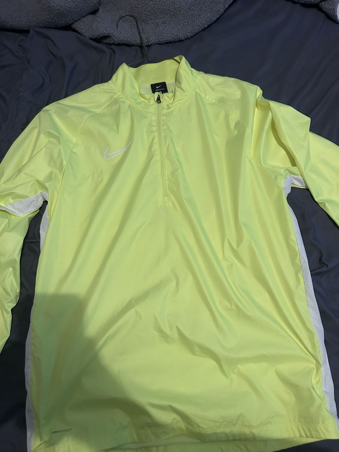 Nike Highlighter Training Zip Up Jacket .