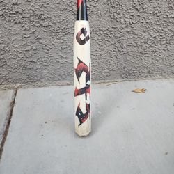 Softball Demarini Bat