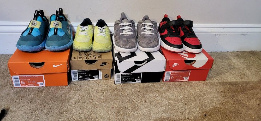 Sneakers (Toddlers)