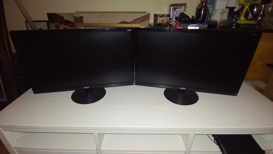 Pair of Acer 23in LCDs