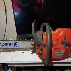 Husqvarna Chain Saw 