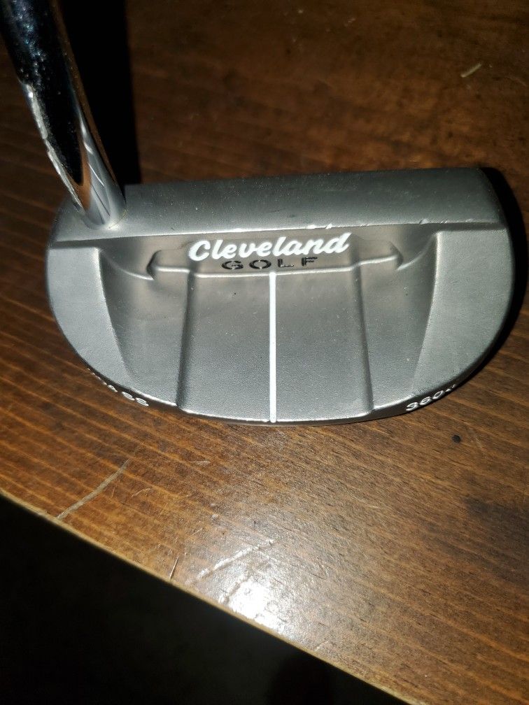 35inch RH Cleveland Huntington Beach Collection Hlaf Mallet [no Club Head Cover]