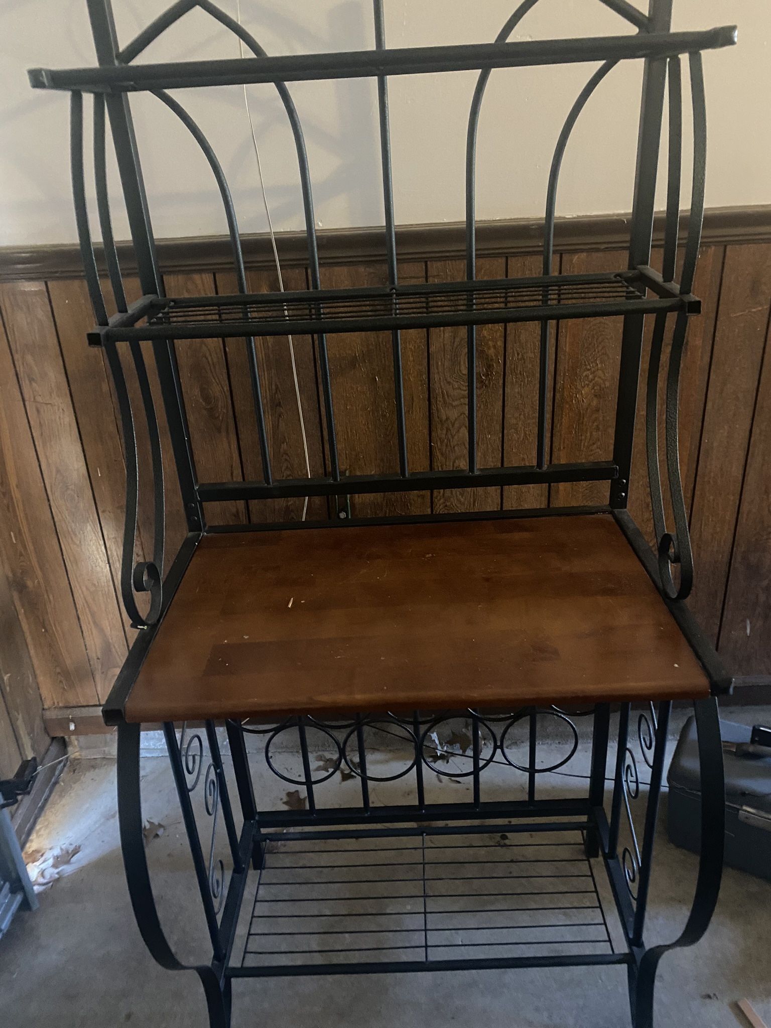 Baker’s Rack