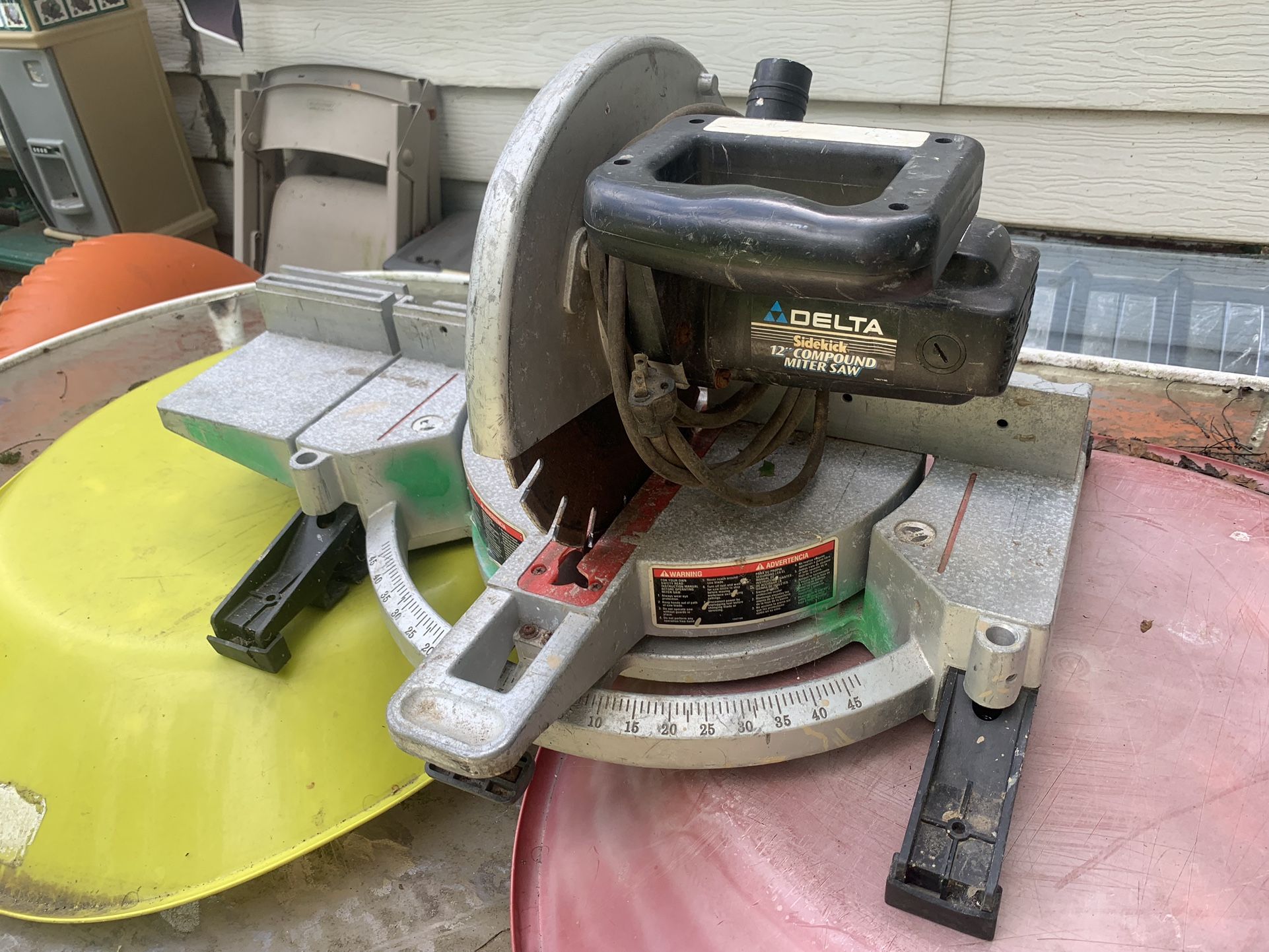 Compound Miter Saw With 12 Inch Blade