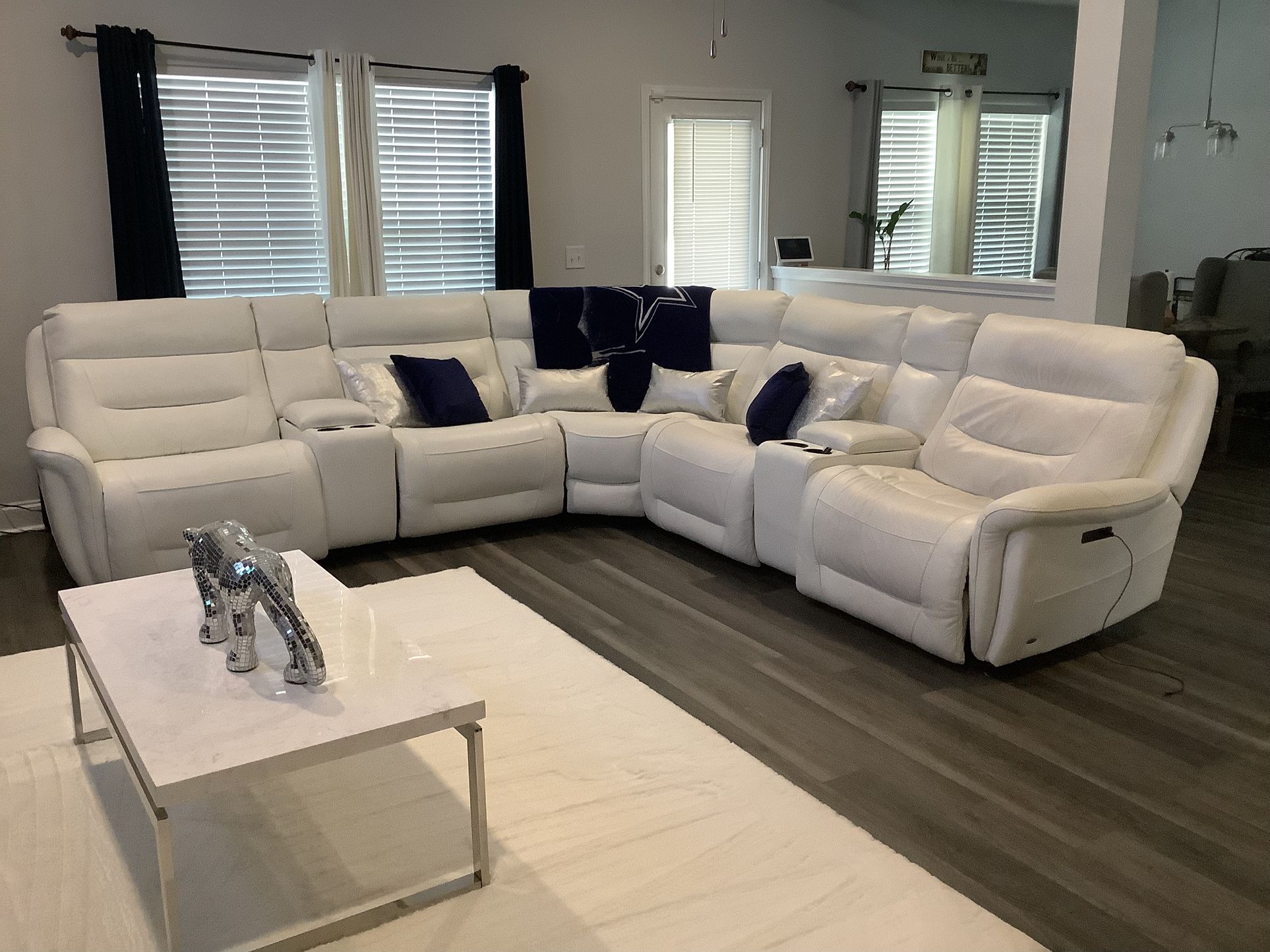 White Leather Sectional and Chair (4-Recliners) $1750 (Griffin)