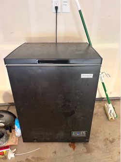 Deep freezer
