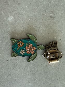Turtle keychain