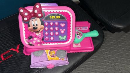 Minnie Mouse cash register toy