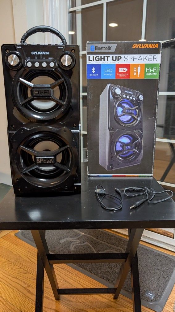 Portable Bluetooth Light Up Speaker