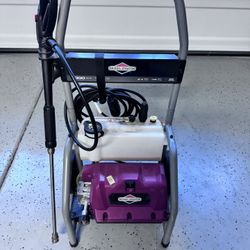 Briggs & Stratton Electric Pressure Washer