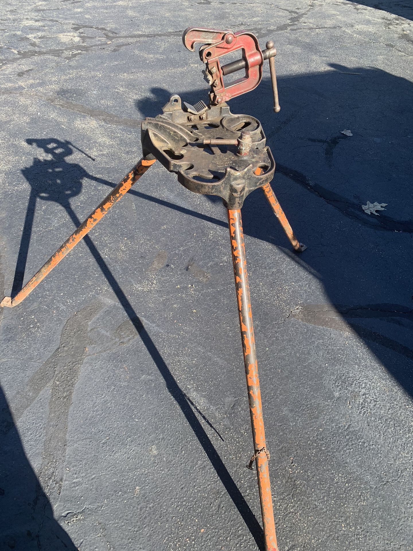 Portable Yoke Vise