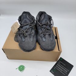 Yeezy Adidas Boost 500 Size 4.5/11 In Men