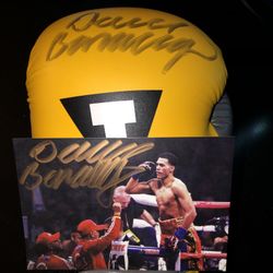 Signed David Benavidez Memorabilia