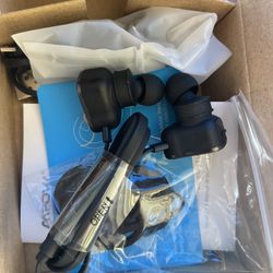 Bluetooth wireless earbuds headphone headset