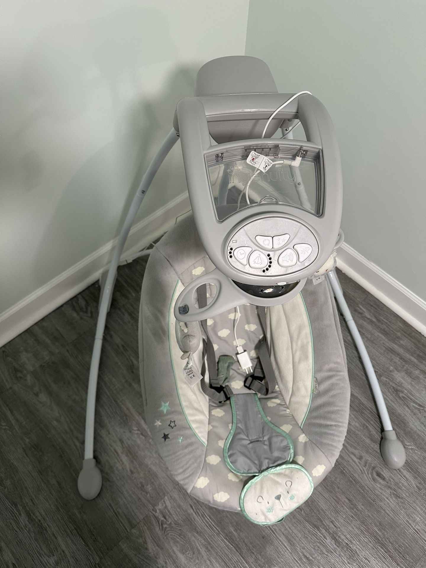 Ingenuity Light Up Baby Swing