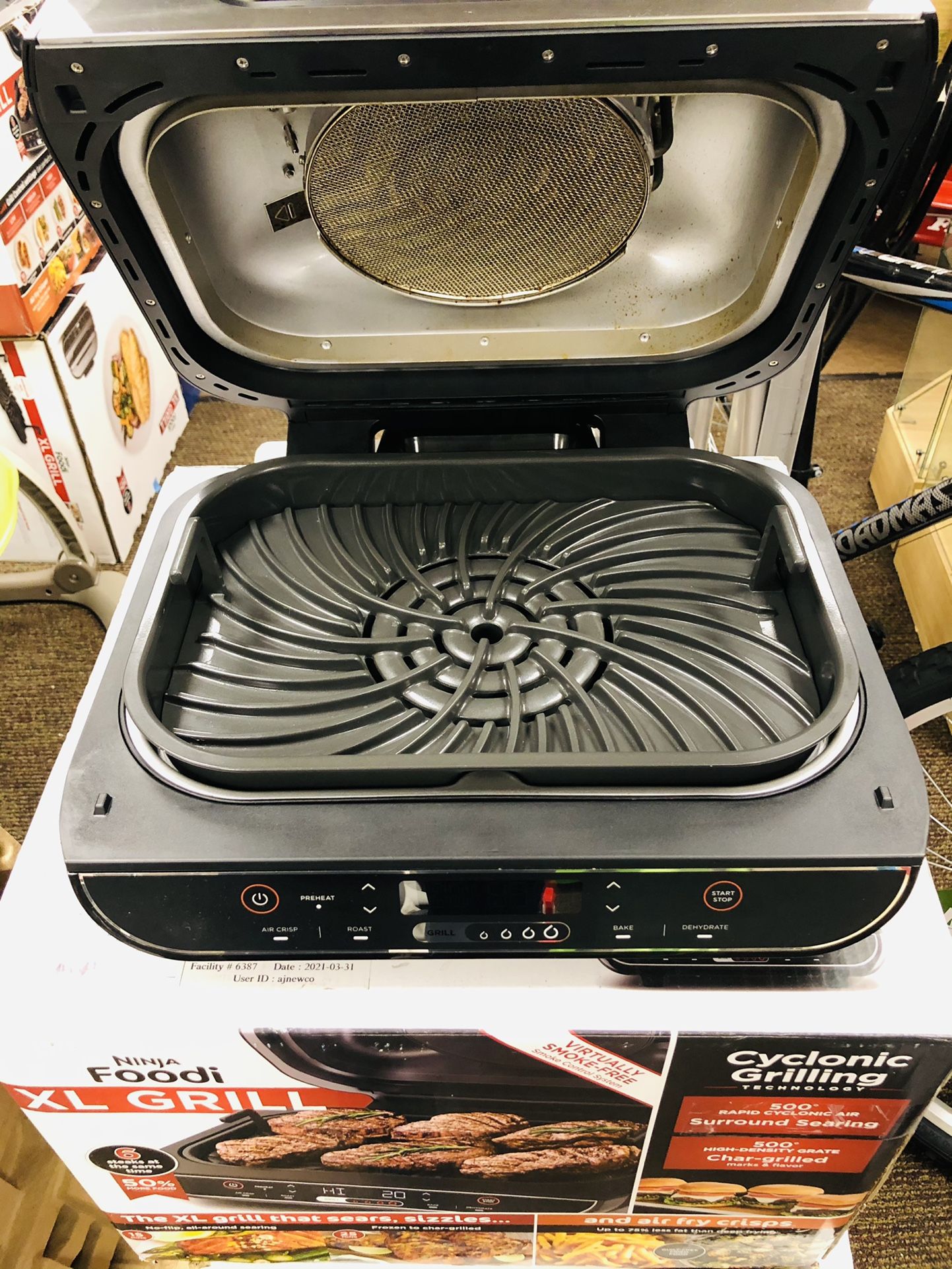 Ninja® Foodi™ Smart XL in Indoor Grill qt Air Fryer, Roast, - Main Image