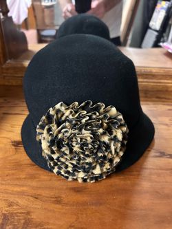 Filippo Catarzi 100% Wool Cloche Hat with Leopard Print Flower