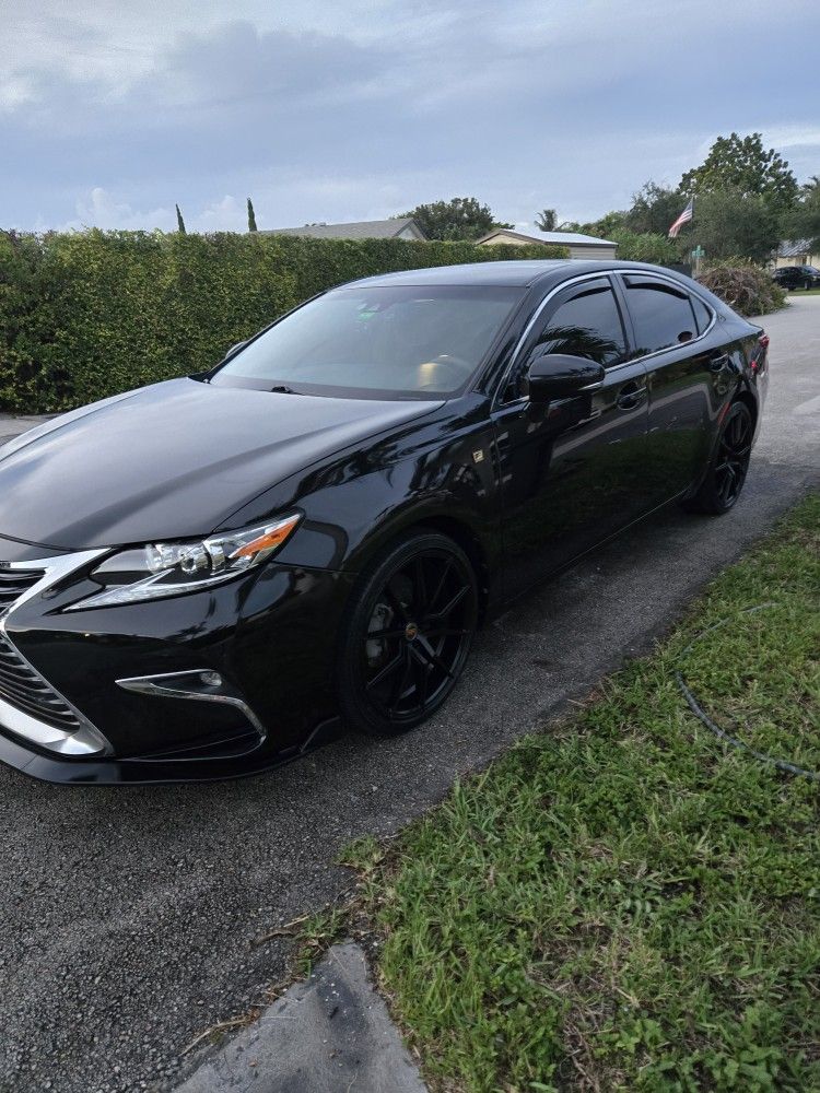 2016 Lexus ES 350