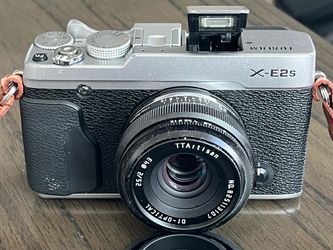 Fujifilm X-E2s Mirrorless Camera with TTArtisan 25mm f/2 Lens