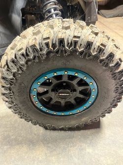 Can-am x3 wheel/tire set of 4