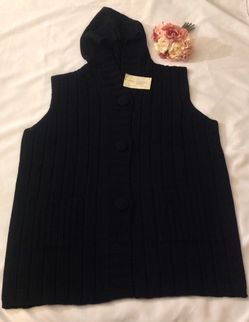 Carolyn Taylor Woman Sleeveless Sweater Coat With Hood