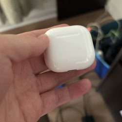 AirPods 4 Anc