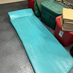 Pool float Frontgate