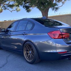 2013 BMW 335i M-Performance 