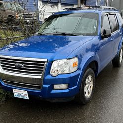 2010 Ford Explorer XLT 4x4