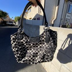 Coach tote 