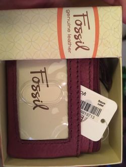 Fossil Wallet Never Used