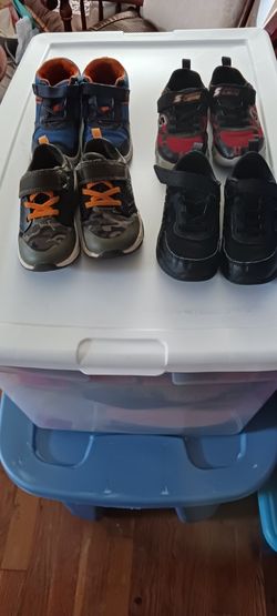 3 Pr Boys Tennis Sz 10/ Not The BLACK ONES