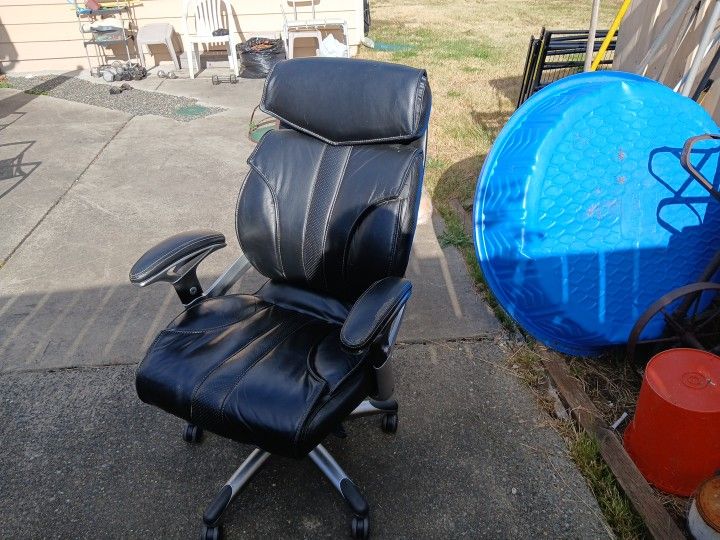 Chair Office. Gamer. O k condition.$25