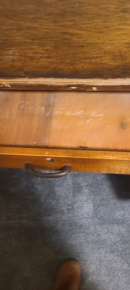 SOLID WOOD DESK - FREE