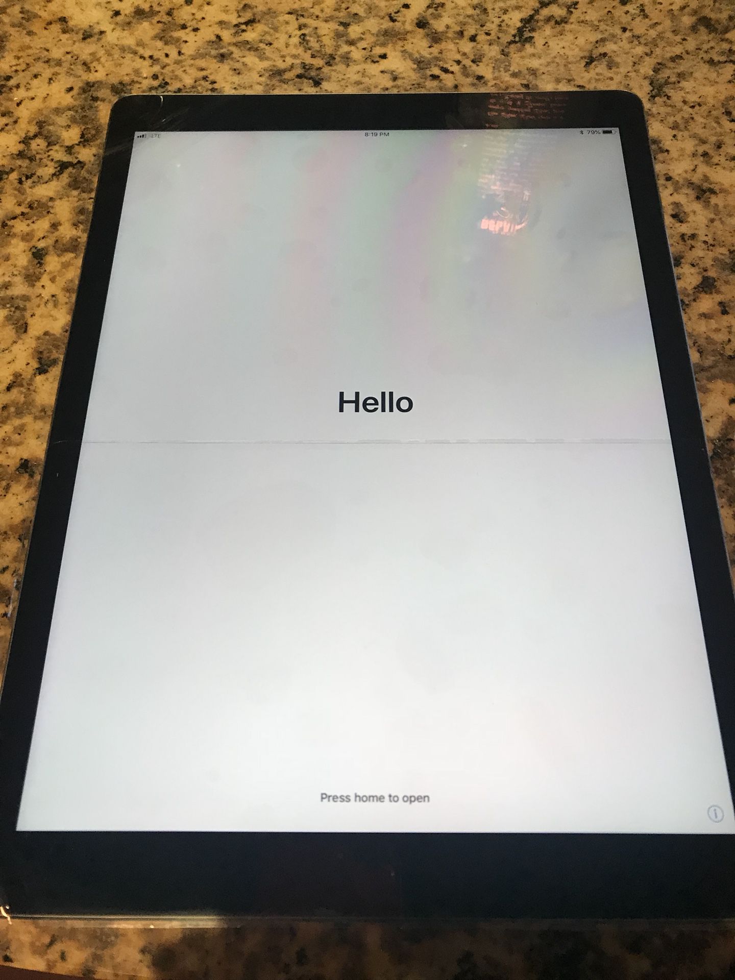 iPad Pro 2 12.9 512gb 2nd gen unlocked