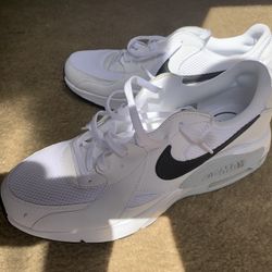 NIKE, AIR MAX, VANS, ADIDAS, CONVERSE, ECT( SIZES 9-12) BRAND NEW