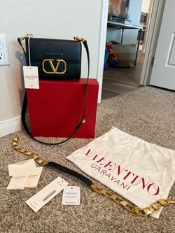 Valentino Garavani VLogo Signature Bag