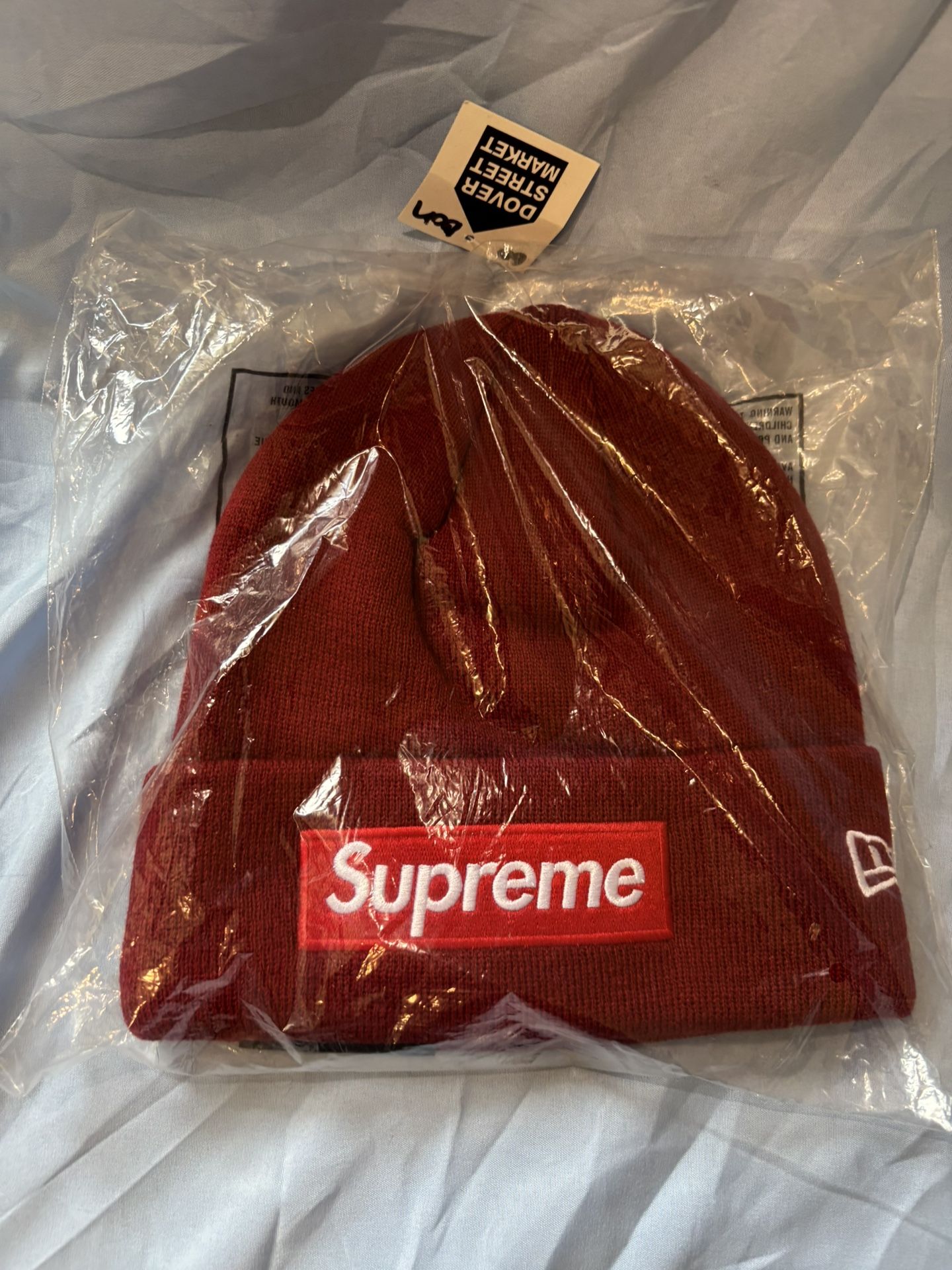 Supreme Beanie Red - OS