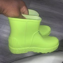 Women’s Uggs Lime Green (Size 9) 