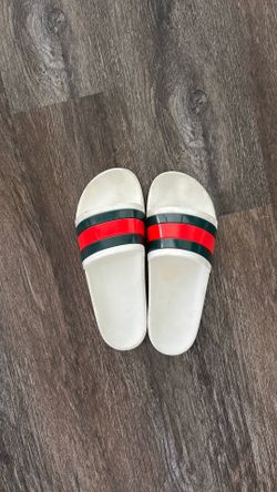 Gucci slides