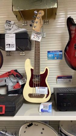 Fender precision base