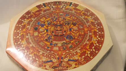 Aztec Calendar Puzzle 500 pcs/ Calendario Azteca rompecabezas for Sale in  Los Angeles, CA - OfferUp