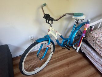 Adult Retro Bike / sell or trade for roller blades