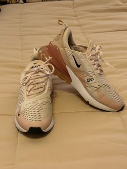 Nike Air Max 270 Women’s Sneakers – Size 8.5