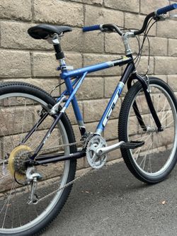 GT Outpost Trail size Small Restomod
