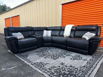 FREE DELIVERY ✅ Beautiful Dark Grey Genuine Leather Reclining Sectional w Storage