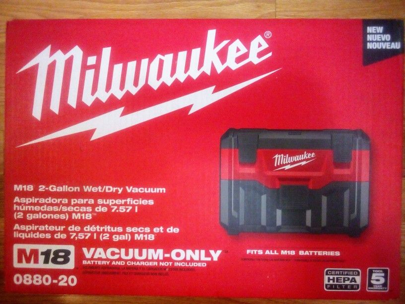 Milwaukee M18 2 Gallon Wet/Dry Vacuum