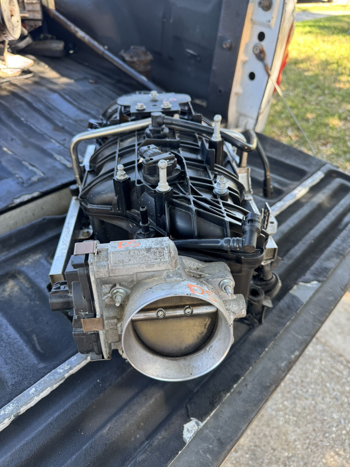 Intake Manifold W/ Throttle Body