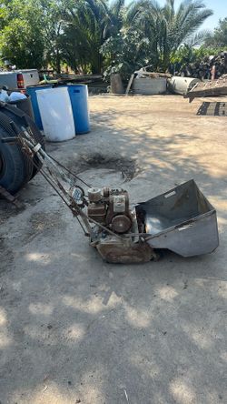 Front Throwing Mower 