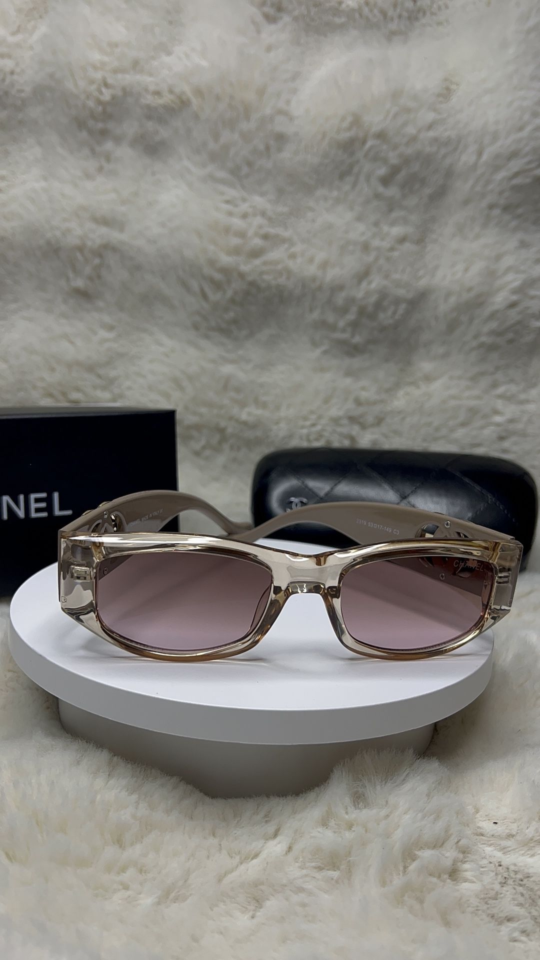 Chnl Woman Sunglasses